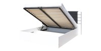 Lit double 160 cm avec option coffre LINA. Coloris blanc et noir brillant avec une finition en simili cuir. Sommier inclus