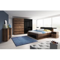 Chambre à coucher FLOYD : Armoire 220cm, Lit 180x200, commode, chevets. Couleur chêne foncé et noir brillant