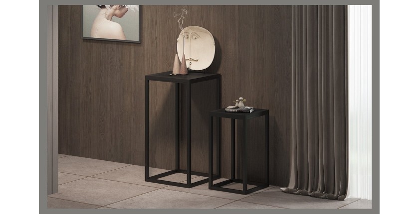 Tables d'appoint salon GOA en bois massif noir. Meubles style industriel