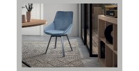 Chaise pivotante en velours bleu pour salle à manger. Collection KIRU