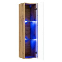 Vitrine suspendue coloris chêne petit modèle avec 1 porte vitrée et éclairage LED inclus. Collection SWITCH.