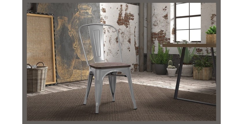 Chaise VIVI Gris clair et orme foncé, dimensions: H84 x L44 x P51 cm, idéal pour une salle à manger rustique