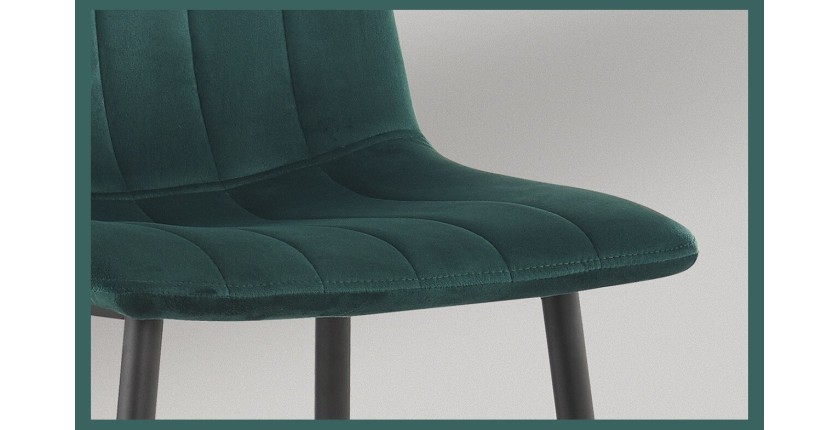 Chaise BRUCE Velours Vert, dimensions: H86 x L45 x P55 cm, idéal pour une salle à manger design et moderne