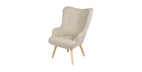 Fauteuil de salon en tissu beige avec pieds en bois collection ENJOY. Style scandinave