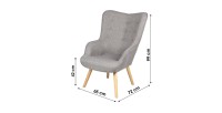 Fauteuil de salon en tissu gris clair avec pieds en bois collection ENJOY. Style scandinave