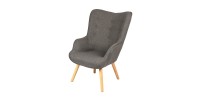 Fauteuil de salon en tissu gris foncé avec pieds en bois collection ENJOY. Style scandinave